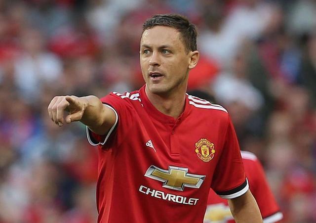 在攻防两端 在攻防两端